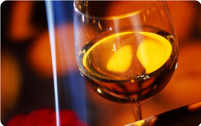 吸烟前来杯桑果酒可减少血管损伤